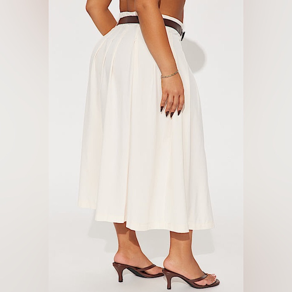 💛⚠️ NWT Pleated Cream Midi Skirt Sz XL & 1X⚠️💛 - Picture 6 of 6